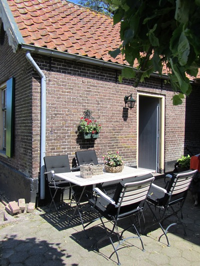 Terras bij Ons Bakhuis